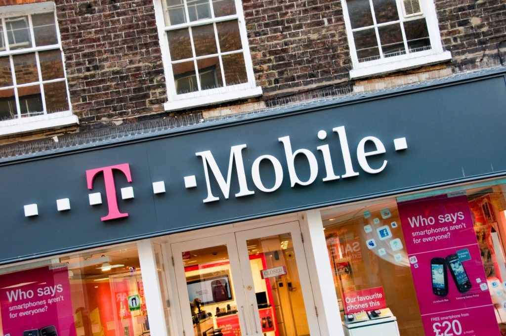 T-Mobile, veri ihlalinden sonra ABD'li müşterilere 290 milyon sterlinden fazla ödeme yapmayı kabul etti