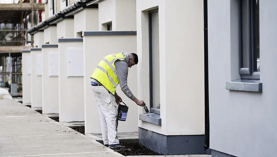 Irish Mortgage Rates Remain Steady Amid Rising Eurozone Averages