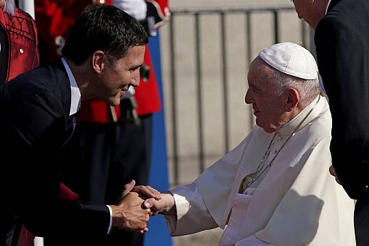 Canada Says Pope’s Apology To Indigenous Not Enough