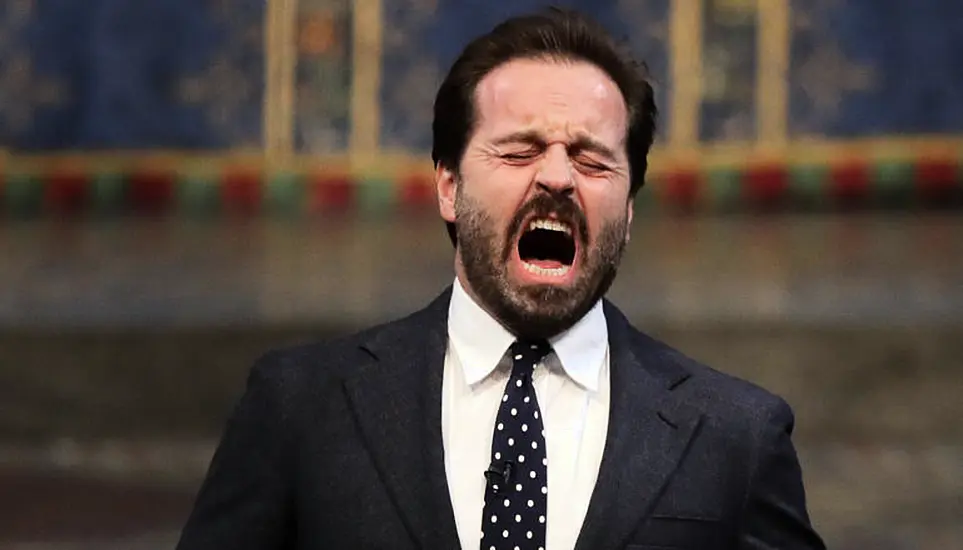 Alfie Boe Serenades Ekin-Su And Davide On ‘Epic’ Love Island Final Date