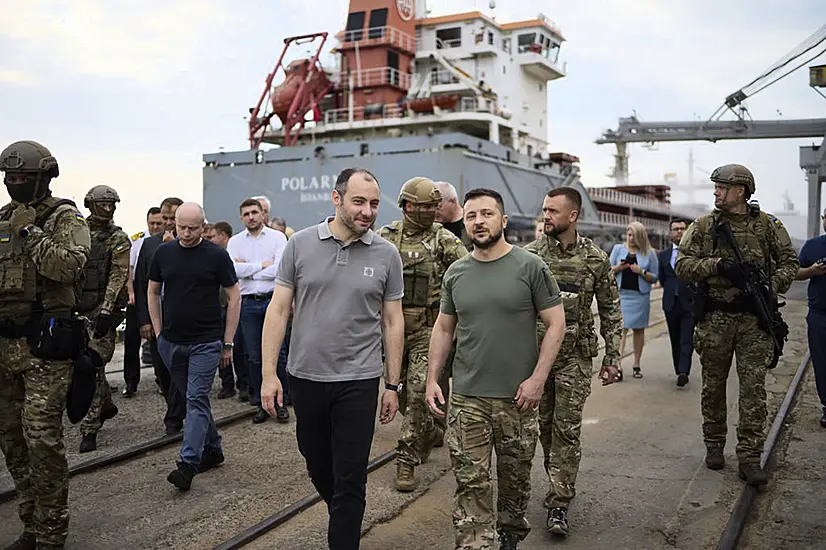 Zelensky Observes Loading Of Grain As Exports Resume From Ukrainian Ports