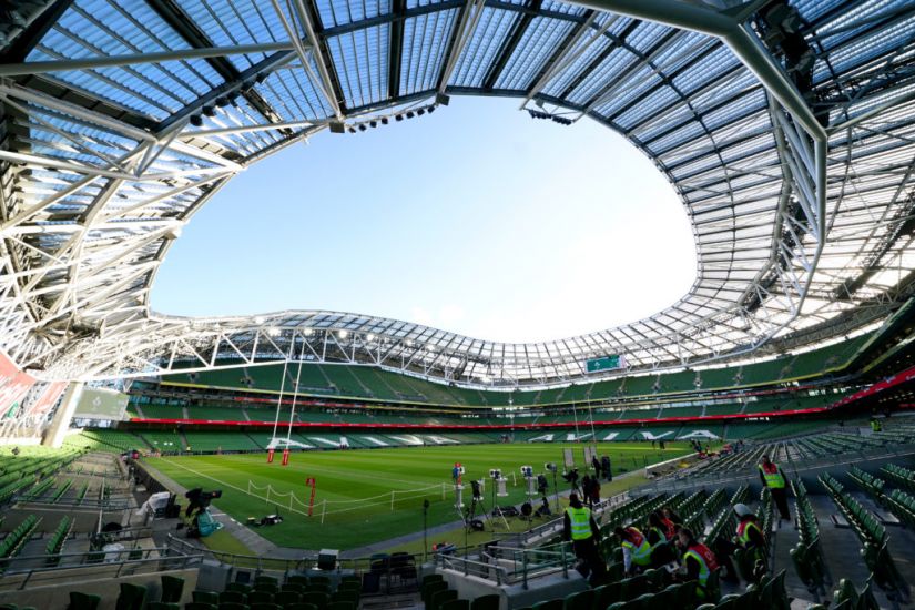 Fans Receive Free Beer At Aviva Stadium After Internet Issues