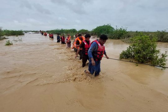 Flash Floods Kill 550 In Pakistan In Heaviest Rains In Decades