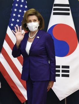 Nancy Pelosi Avoids Public Comment On Taiwan-China Row During South Korea Visit