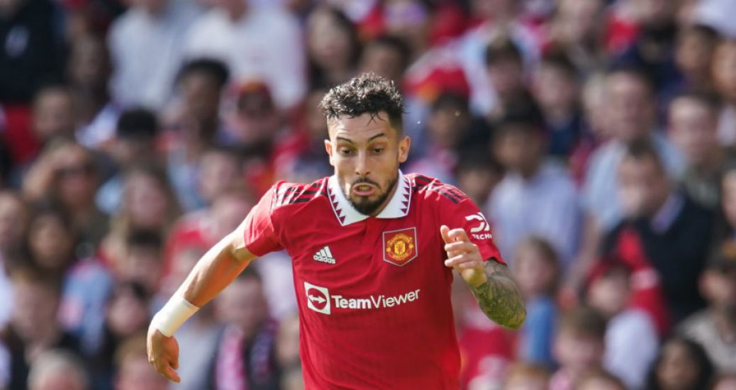 Manchester United Loan Alex Telles To Sevilla