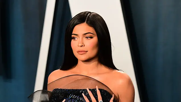 Kardashians Share Tributes As Kylie Jenner Celebrates 25Th Birthday