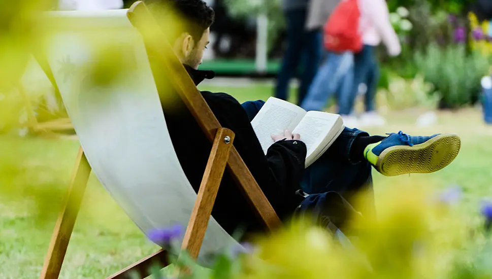 Reading, Doing Yoga And Spending Time With Family ‘May Lower Dementia Risk’