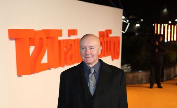 Trainspotting Author Irvine Welsh Marries Actress Emma Currie