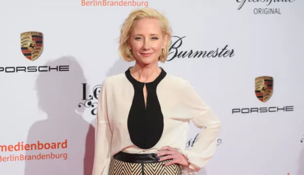 Us Actress Anne Heche Dies After Being Pulled Off Life Support