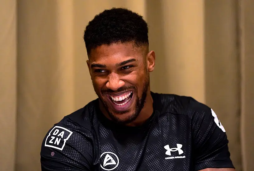 Relaxed Anthony Joshua Eyes Early Stoppage In Bid To Reclaim World Titles