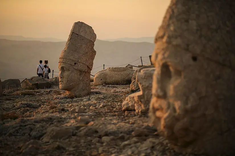 Stargazers Watch Meteors At Ancient Turkish Site