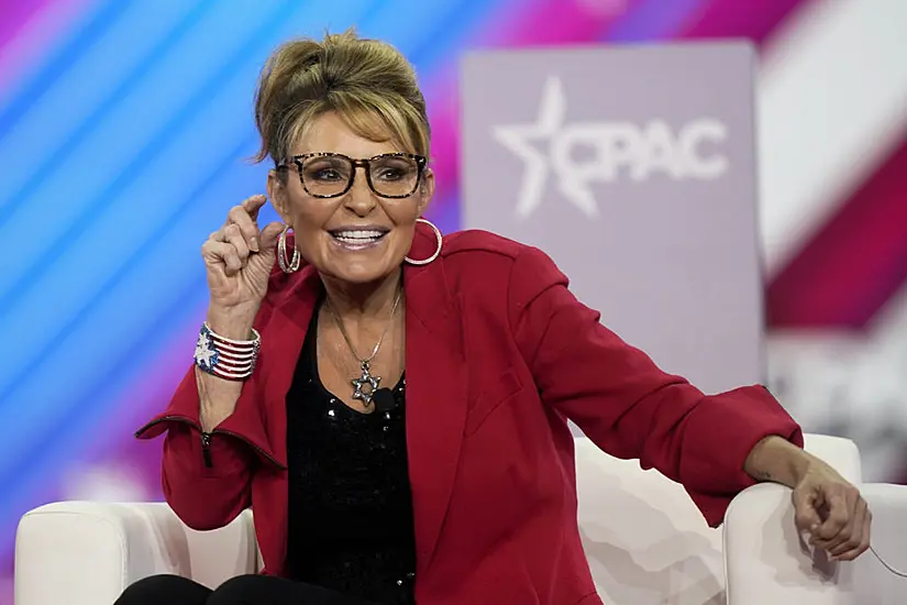 Sarah Palin Reaches Alaskan Election’s Final Round In Comeback Bid