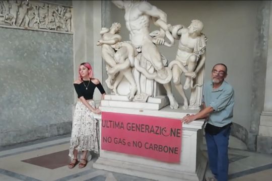 Climate Protesters Target The Vatican’s Laocoon Statue