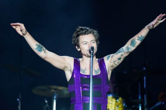 Harry Styles Addresses Online Abuse Aimed At His Girlfriend Olivia Wilde