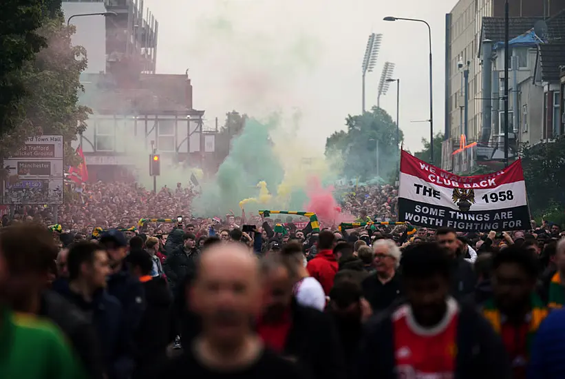 Thousands Of Man Utd Fans Protest Against Glazer Family Before Liverpool Clash