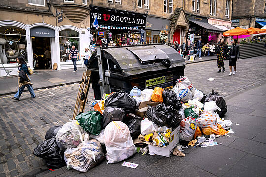 Unions Warn Of ‘Winter Of Discontent’ As Council Strike Spreads Across Scotland