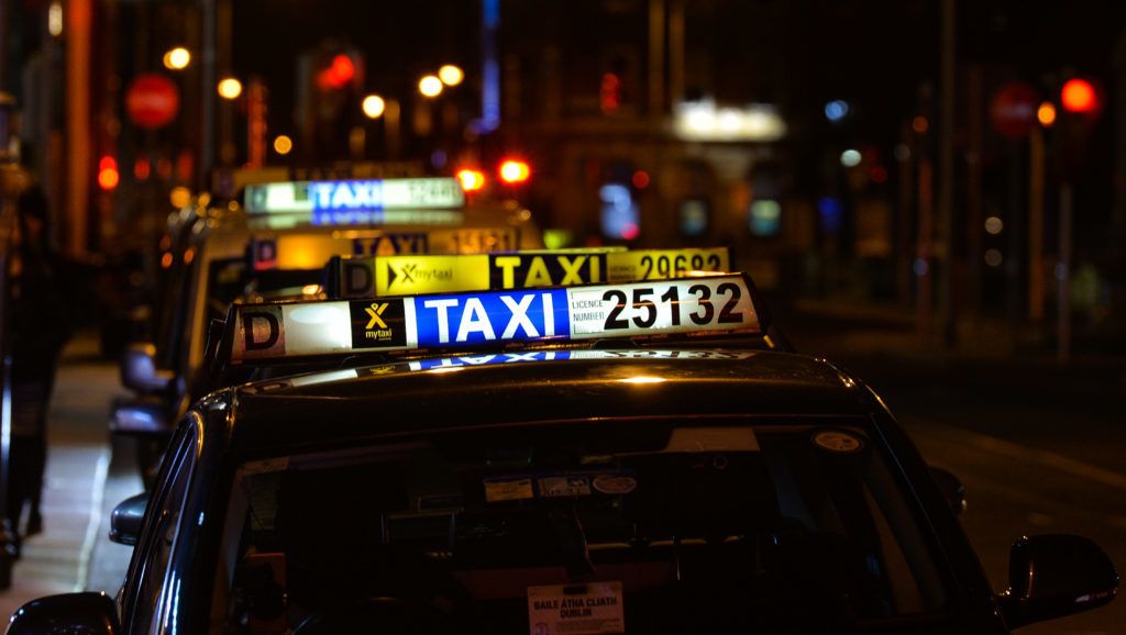 FreeNow taxi app to roll out €10 cancellation fee on pre-booking service