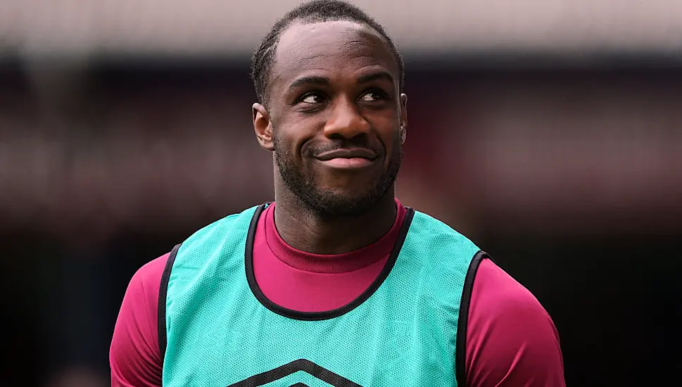 David Moyes Thinks His New Arrival Can Ease The Pressure On Michail Antonio