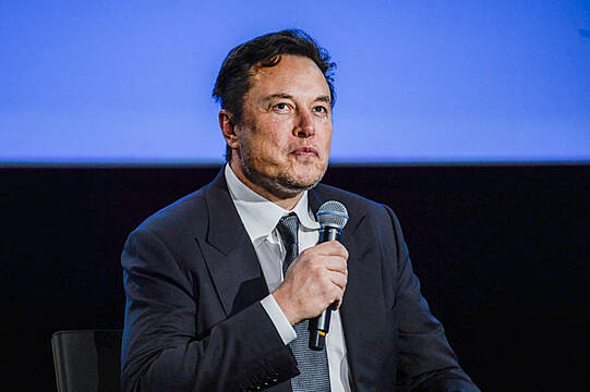 Elon Musk: Apple Threatened To Yank Twitter From App Store