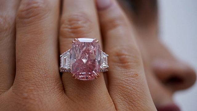 One Of The ‘Purest, Pinkest Diamonds’ To Go Under The Hammer