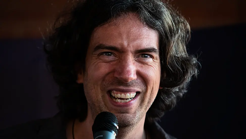 Thousands Descend On Down To Watch Gary Lightbody ‘Take Back The City’