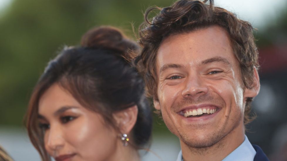 Harry Styles Jokes He ‘Went To Venice To Spit On Chris Pine’ At Us Tour Show