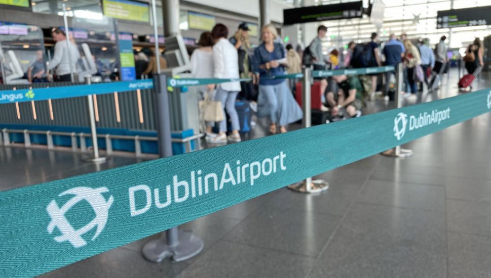 Aer Lingus Says Services 'Mostly' Running Normally