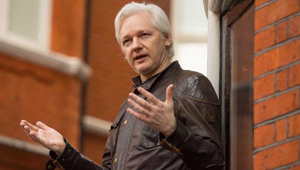 Wikileaks Founder Julian Assange Awarded ‘Keys To Mexico City’