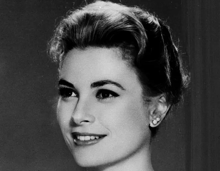 Andy Warhol Portrait Of Grace Kelly To Go On Sale In Dublin