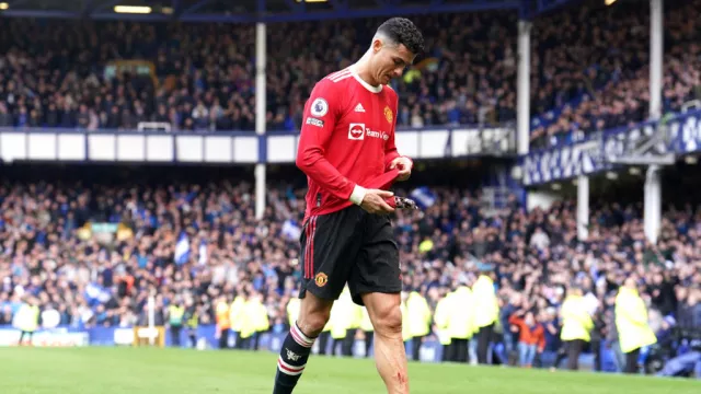 Cristiano Ronaldo Charged By Fa Over Mobile Phone Incident At Everton