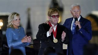 Elton John Gives White House Performance For Us President And ‘History Makers’
