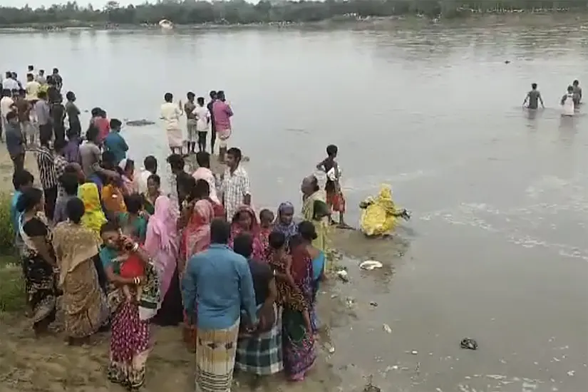 Death Toll Rises To 66 After Bangladesh Boat Crowded With Pilgrims Capsizes