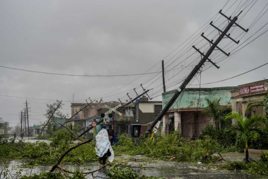 Cuba Begins To Turn Lights Back On After Hurricane Ian Blacks Out Island