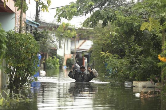 Tropical Rains Flood Parts Of Thailand As 5,000 Seek Shelter