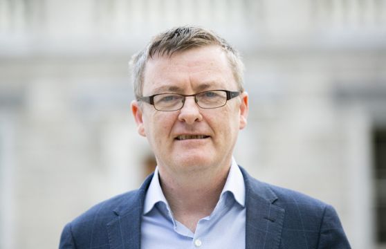 Sinn Féin Crisitise Stephen Donnelly's Plan To Tackle Hospital Waiting Lists