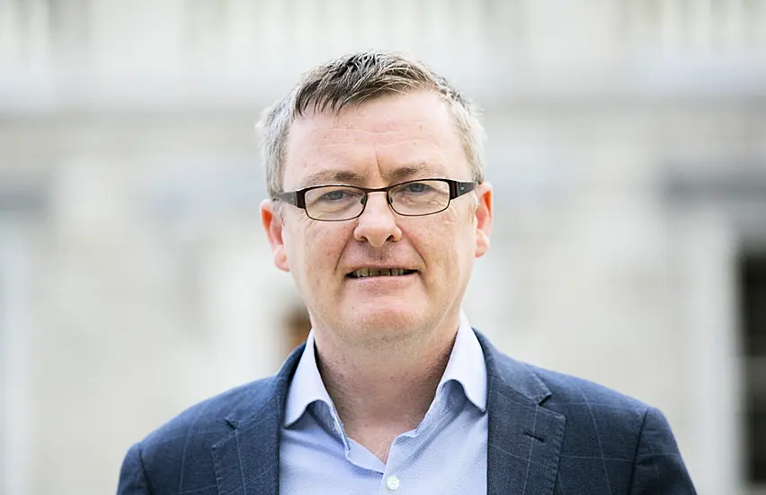 Sinn Féin Crisitise Stephen Donnelly's Plan To Tackle Hospital Waiting Lists