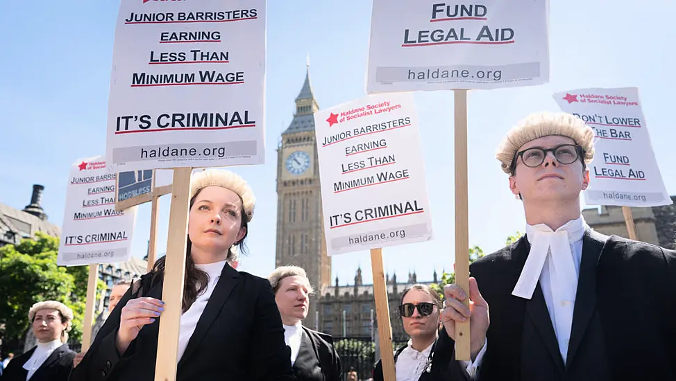 Barristers In England And Wales To Vote Next Week On Whether To End Strike Action