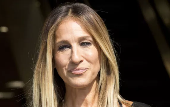 Sarah Jessica Parker Shares Emotional Tribute To Stepfather Following His Death