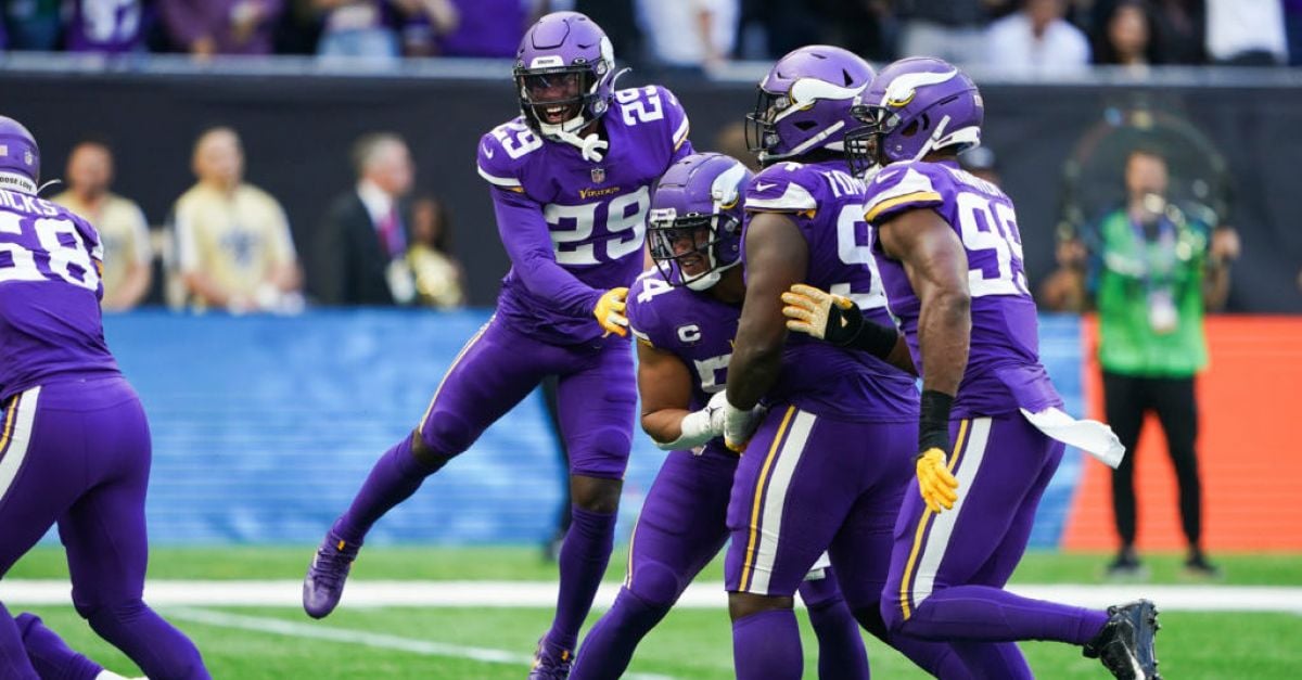 NFL London game: Minnesota Vikings hold off New Orleans Saints in