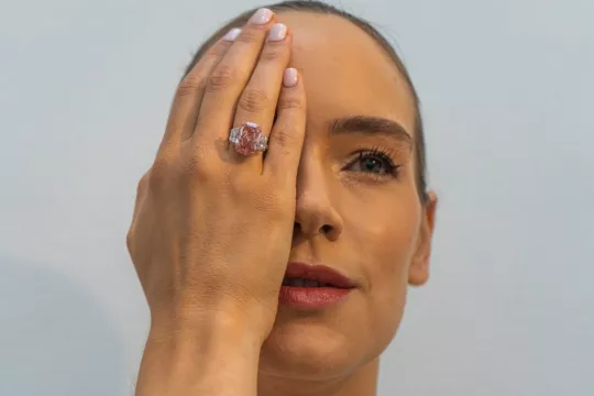 Pink Diamond Breaks Auction Record In Hong Kong
