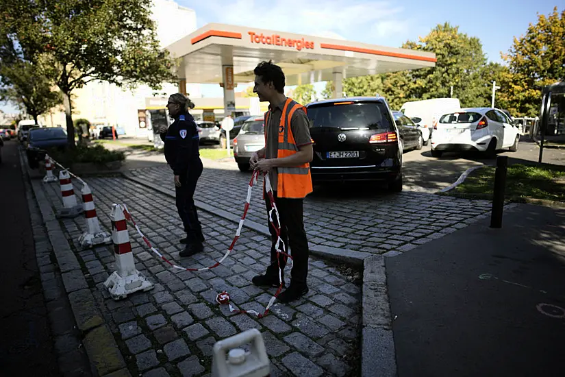 French Government Orders Workers To Ensure Fuel Supplies