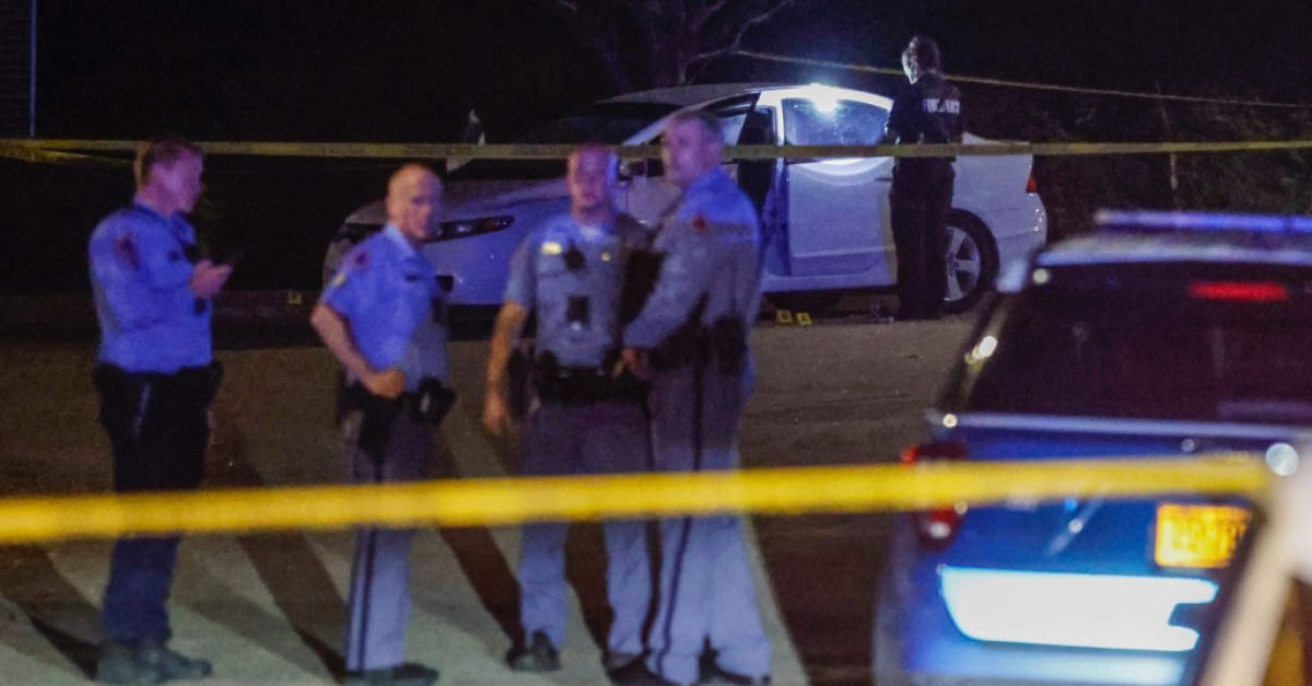 Five Dead Including Police Officer In North Carolina Shooting 2092