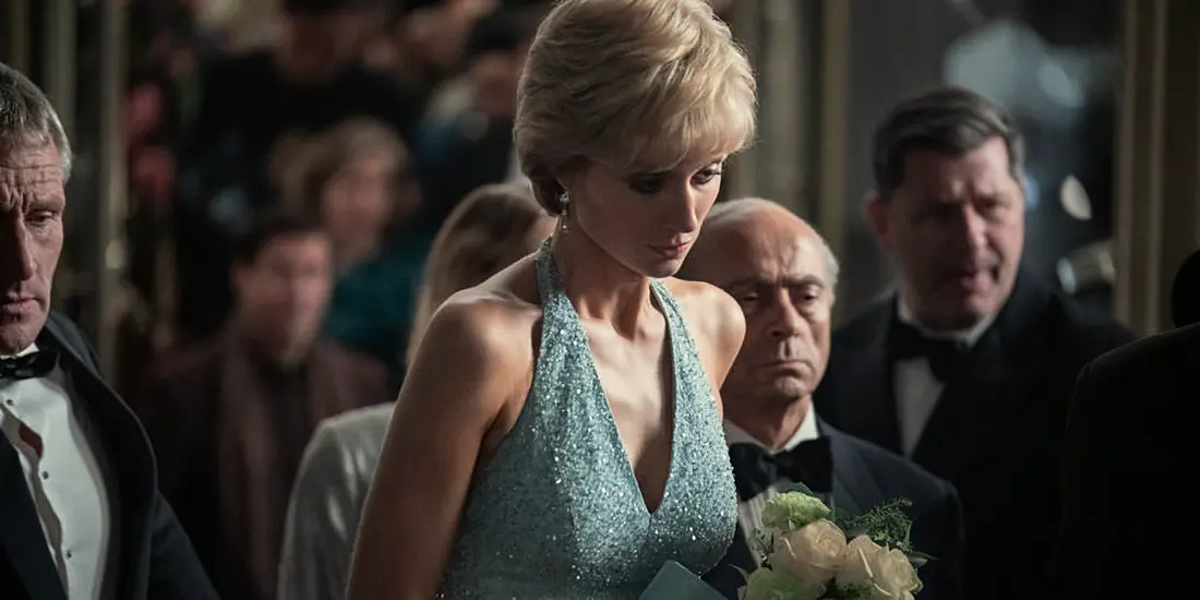 New Glimpse Of The Crown Shows Elizabeth Debicki As A Convincing Diana