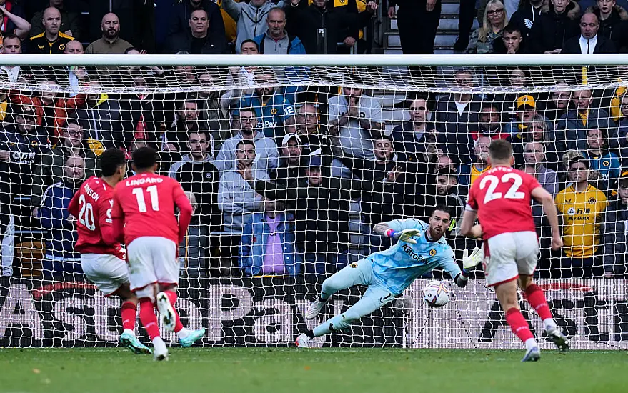 Jose Sa Heroics Earn Wolves Huge Win Against Fellow Strugglers Nottingham Forest