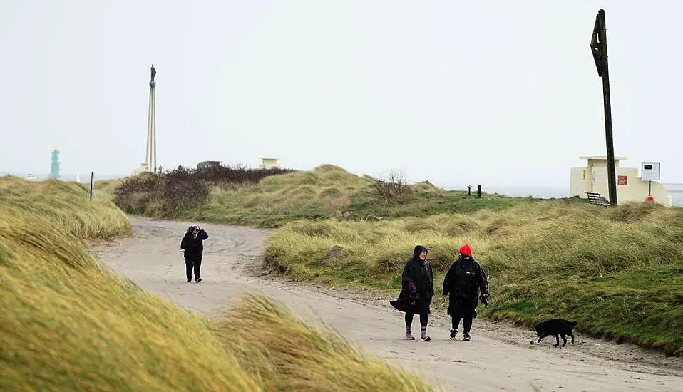 Met Éireann Warns Of Heavy Rain And Strong Winds In Several Counties