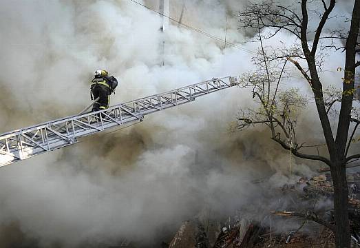 Central Kyiv Rocked By Explosions As Russia Continues Strikes Across Ukraine