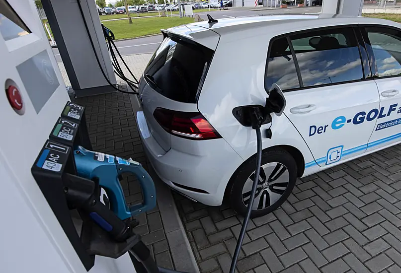 Germany To Massively Expand Electric Car Charging Network