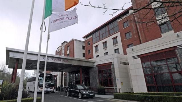 Hundreds Of Ukrainian Refugees Told They Must Leave Dublin Hotel