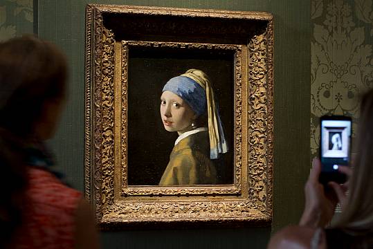 Vermeer’s Girl With A Pearl Earring Back On Display