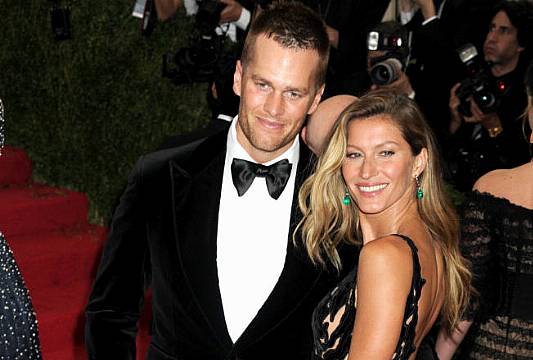 Nfl Superstar Tom Brady And Model Gisele Bundchen Divorce Finalised